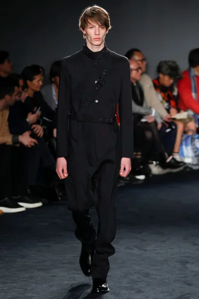 Look 5